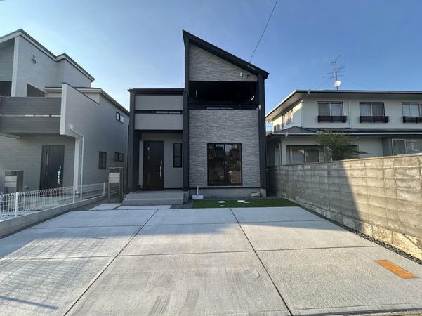 四御神新築2号棟 外観 四御神新築2号棟 外観