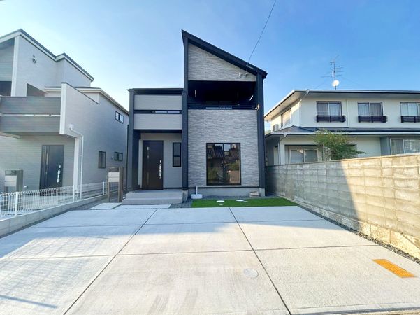 四御神新築2号棟 外観 四御神新築2号棟 外観