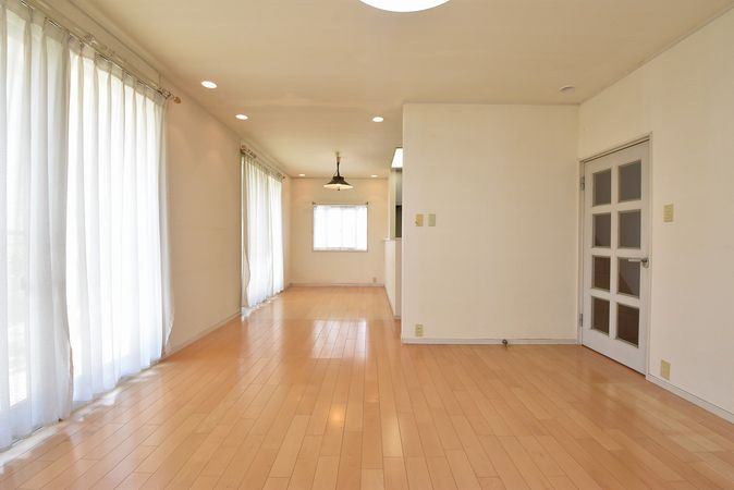 城東台西三丁目戸建 リビング 城東台西三丁目戸建 リビング