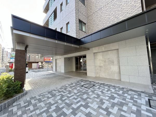 ロイヤルガーデンシティ桑田町弐番館 エントランス