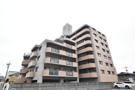 リベール西古松 外観