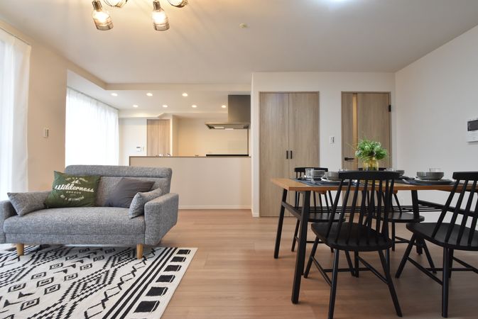 ダイヤモンドフォーラム大供 リビング ダイヤモンドフォーラム大供 リビング