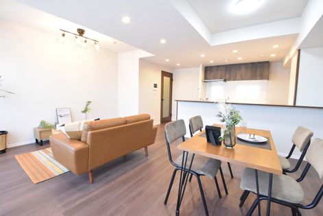 ファミールタワープラザ岡山イーストタワー リビング