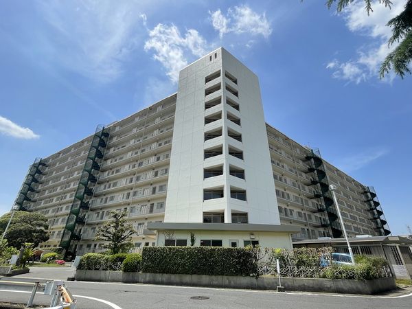 ファミール岡山 宇野小学校・操山中学校区のマンション。生活利便施設が充実した立地です。