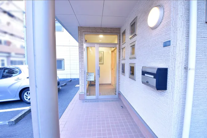 店舗側エントランス