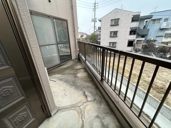 バルコニー（2F）