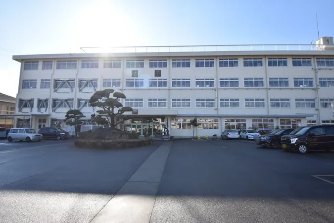 徒歩19分。