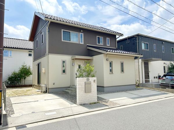 石内北2丁目 戸建 外観