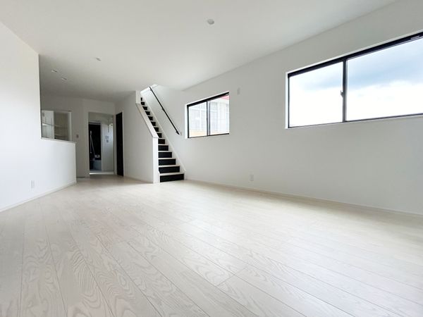 東野2丁目戸建 リビング 東野2丁目戸建 リビング