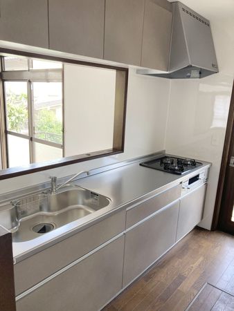 亀山6丁目 戸建 キッチン