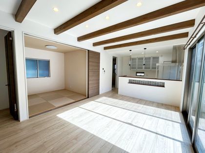 可部1丁目 戸建 リビング