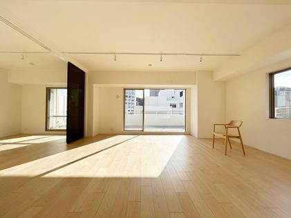 エイ・シティヒルズ パレットⅢ番館 リビング