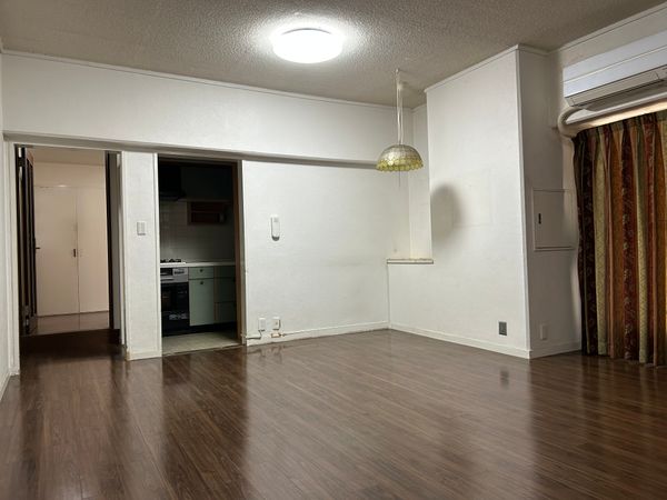 シャンボール国泰寺 リビング
