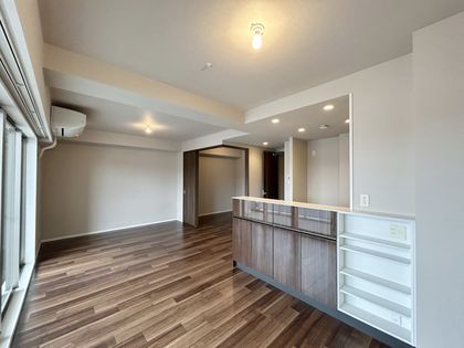 ソシオ新白島 リビング