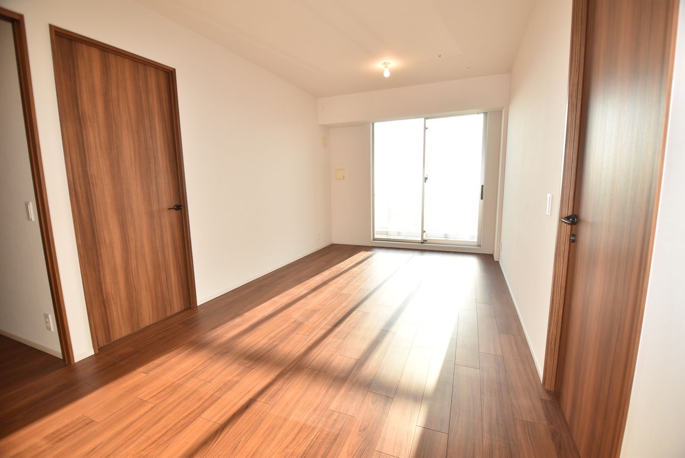 hitoto広島TheTower リビング リビング