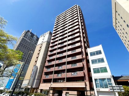 ウイング・タワー平和大通り 外観