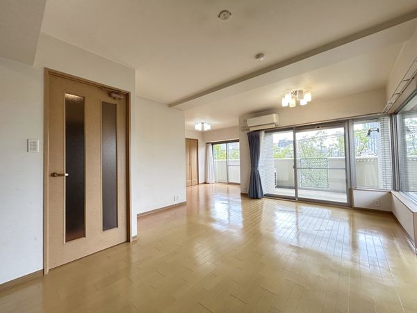 クオリスリバーコート加古町 リビング クオリスリバーコート加古町 リビング