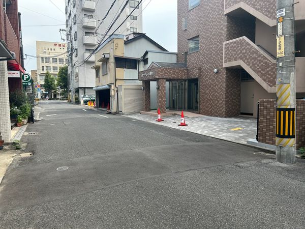 グランデュール幸町 前面道路含む外観 グランデュール幸町 前面道路含む外観