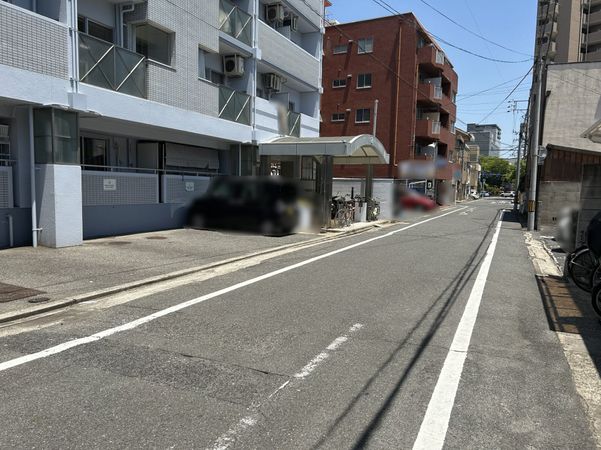 サーパス大供 前面道路含む外観 前面道路含む外観
