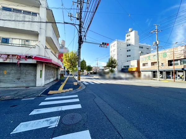 北側前面道路