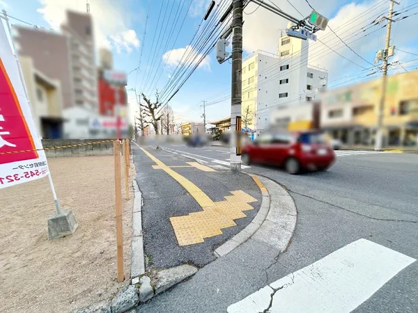北側前面道路
