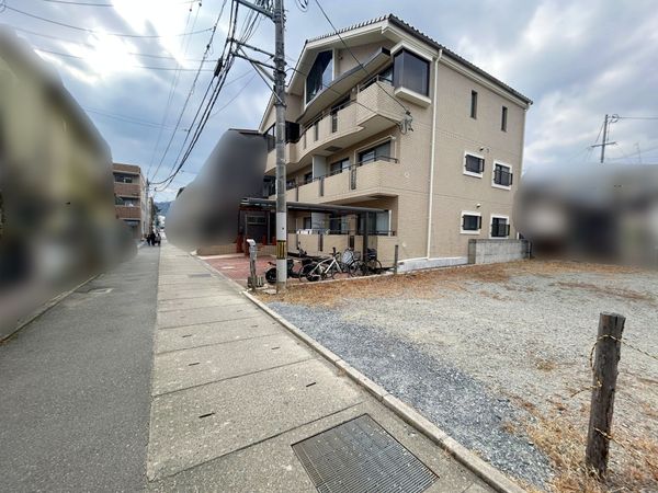 鹿籠二丁目 土地 前面道路含む外観