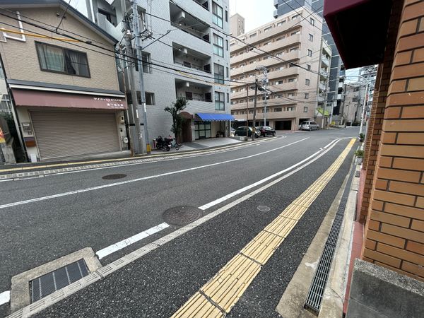 住吉町 土地 前面道路含む外観