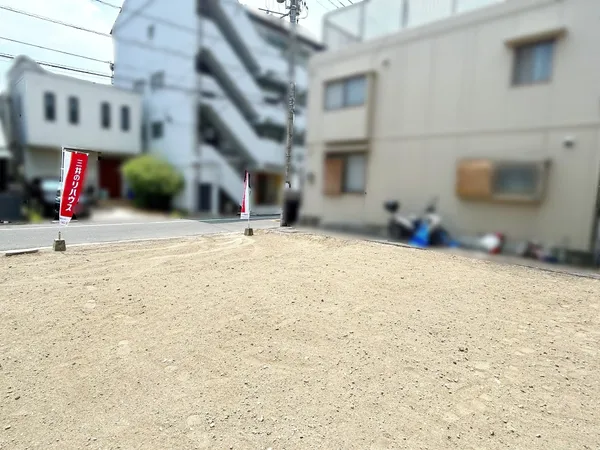 ※分筆前のため面積が増減する場合あり。※対象地は西側隣接地から約7.5ｍ東方向。