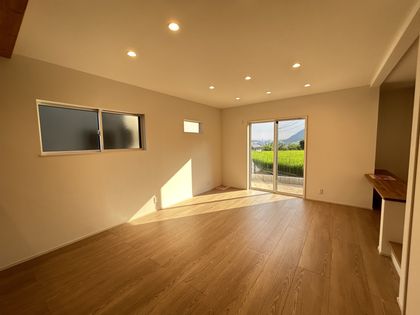 中野四丁目 新築戸建 7号棟 リビング