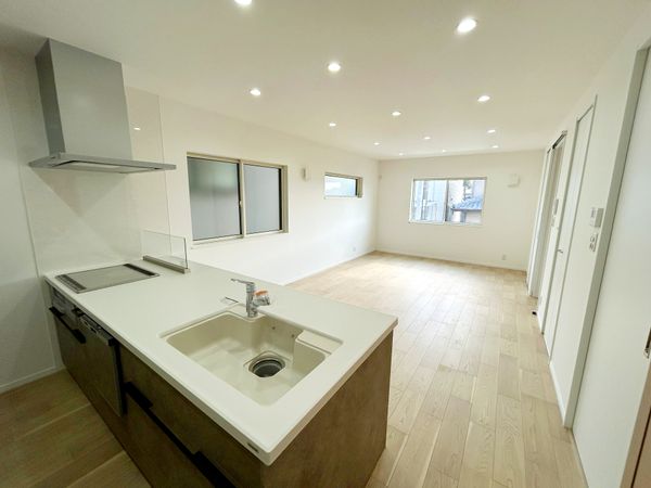 城ケ丘 新築戸建A棟 キッチン 城ケ丘 新築戸建A棟 キッチン