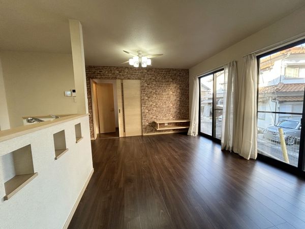 矢野西七丁目戸建 リビング 矢野西七丁目戸建 リビング