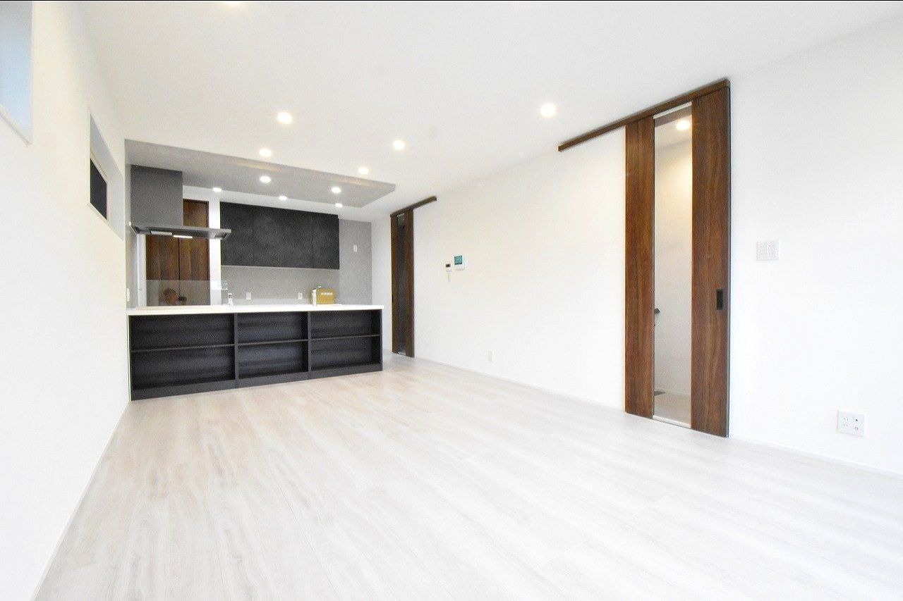 船越2丁目 戸建 北棟 リビング リビング