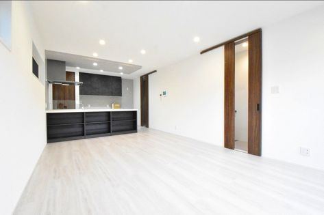 船越2丁目 戸建 北棟 リビング