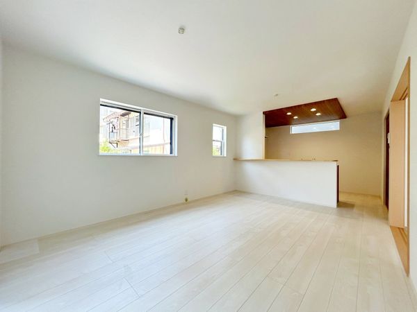 戸坂山崎町 新築戸建 リビング 戸坂山崎町 新築戸建 リビング