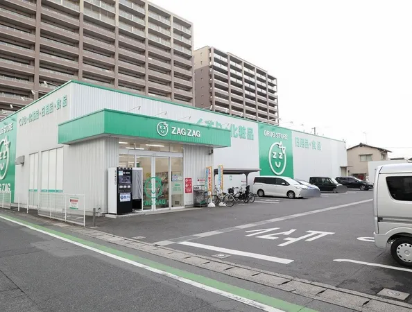 徒歩2分。