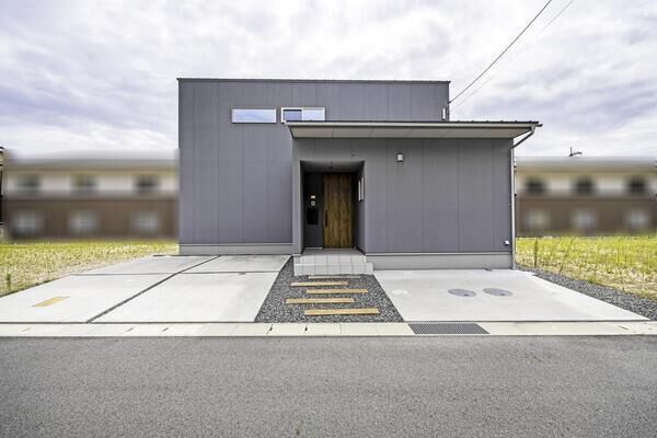 西辛川戸建 外観 西辛川戸建 外観