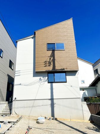 己斐中三丁目 新築戸建 外観