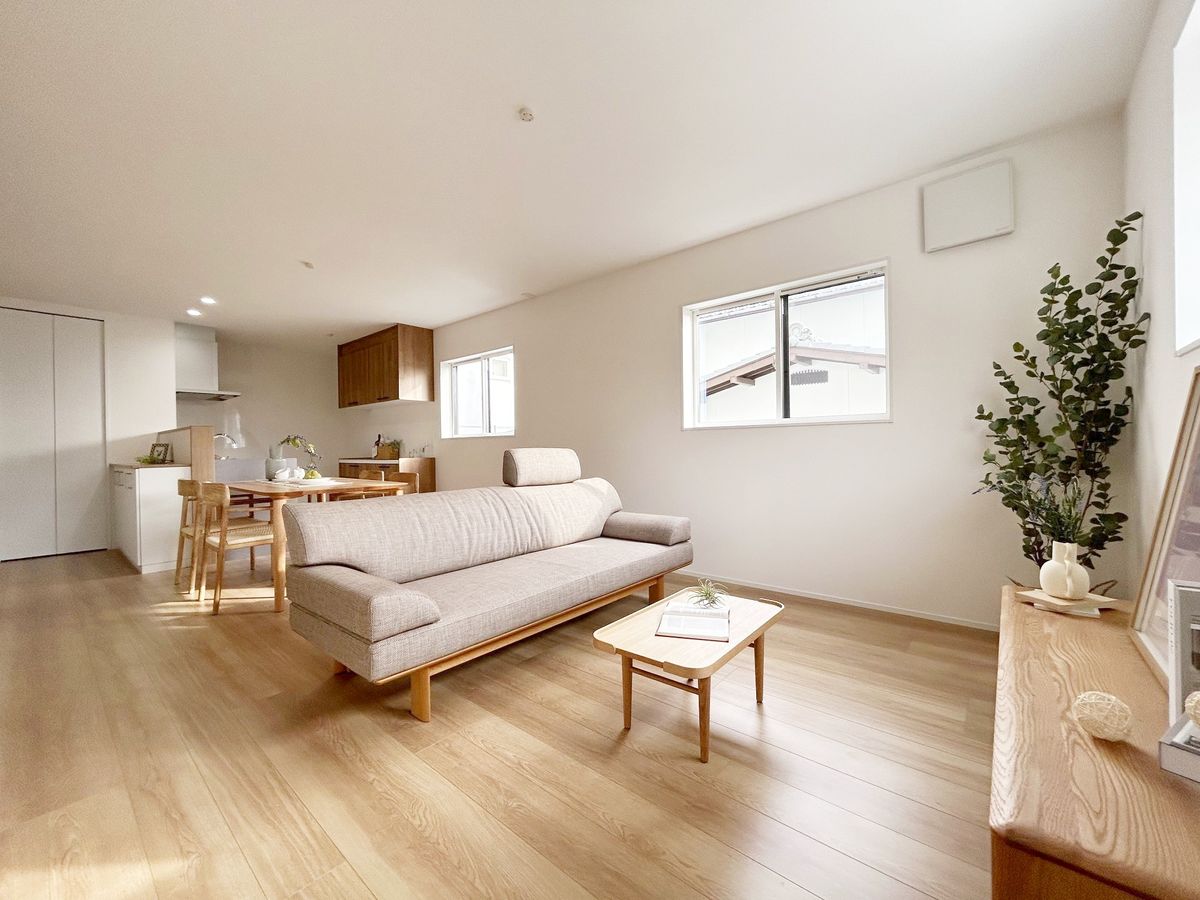 己斐中三丁目 新築戸建 リビング リビング