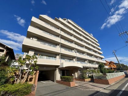 ファミール南観音 外観