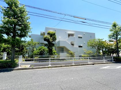 鈴が峰第3住宅 1号棟 外観