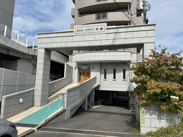 サンシティ中須 エントランス サンシティ中須 エントランス