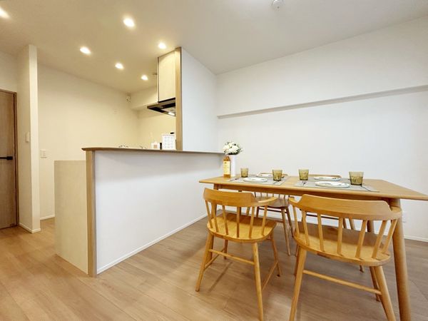 三滝コーポラス リビング リビング