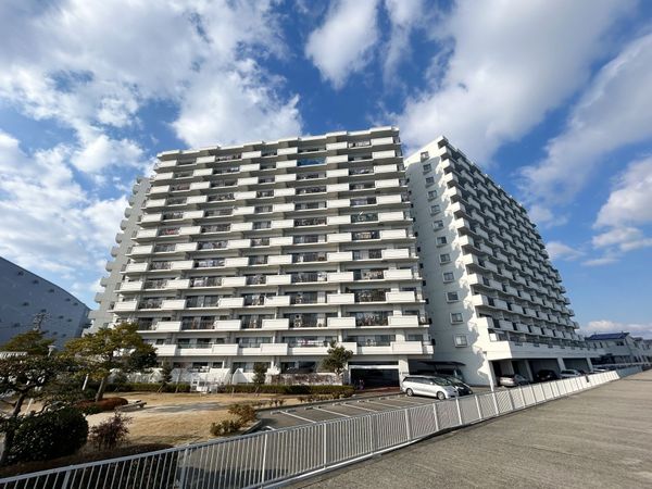 ファミール江波公園リバーサイド弐番館 外観 ファミール江波公園リバーサイド弐番館 外観