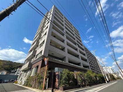 己斐本町パーク・ホームズ 外観
