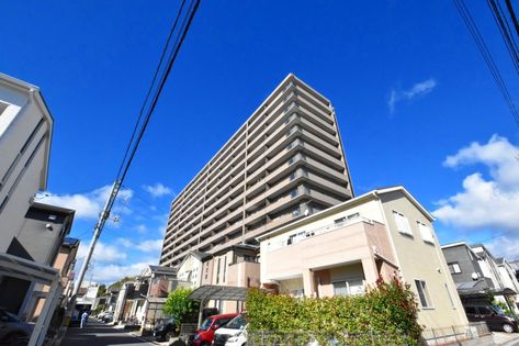 サーパスシティ江波 外観
