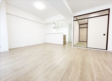 エバーグリーン江波山 リビング