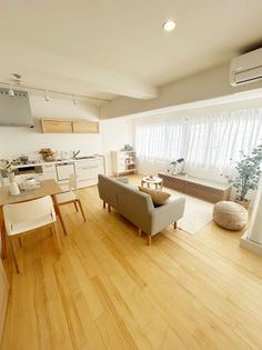 ダイアパレス庚午中 リビング