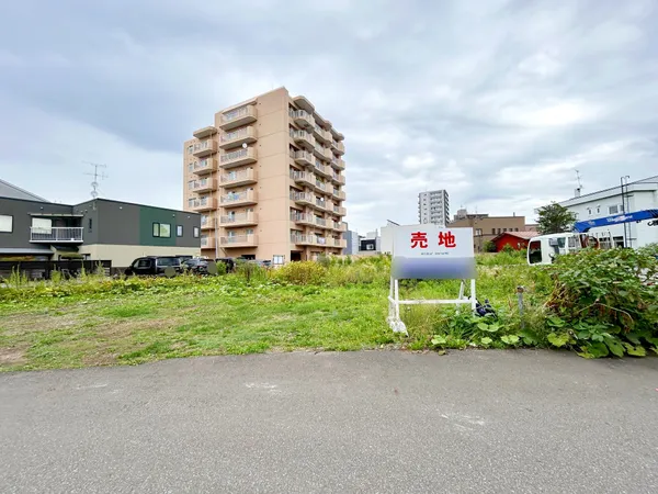 土地現地写真(令和7年8月25日撮影)