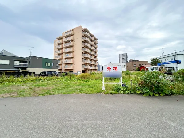 土地現地写真(令和7年8月25日撮影)