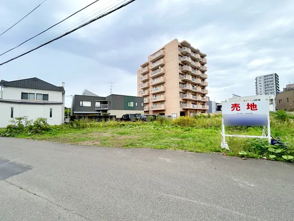 土地現地写真(令和7年8月25日撮影)